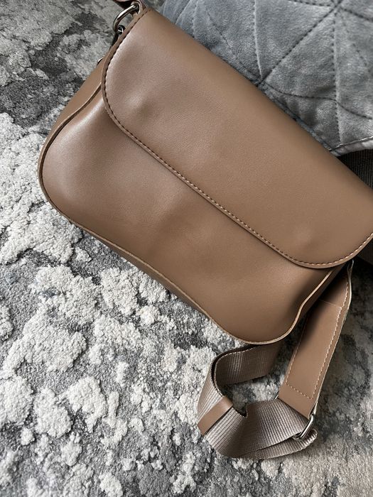 Сумка вмістка / через плече