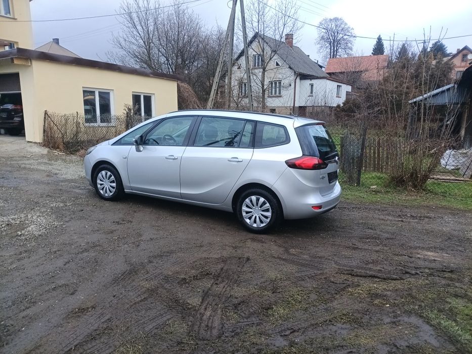 Opel Zafira piękny stan możliwość zamiany