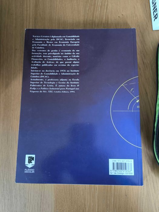 Matemática do Financiamento e Aplicações de Capital - Natália Canadas