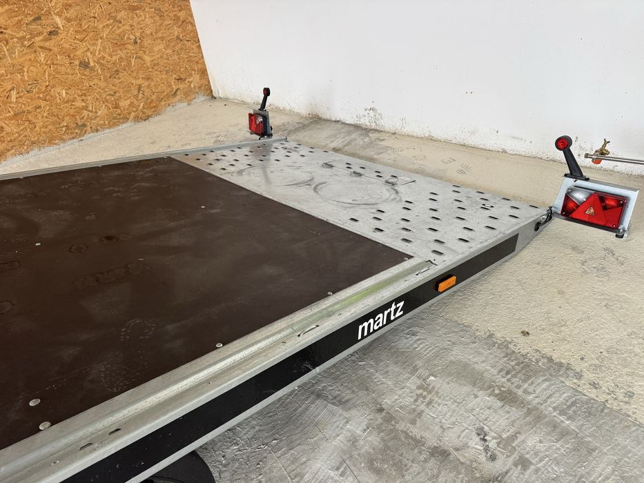 Atrelado porta carros e mercadorias 3500kg novo