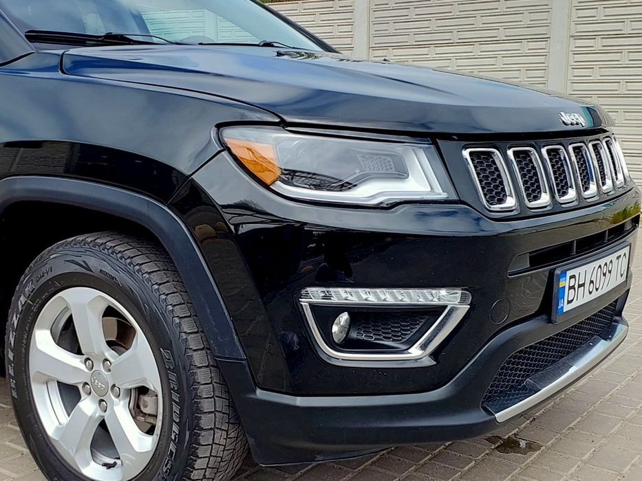 Jeep compass 2018 рік газ/бензин,чудовий стан
