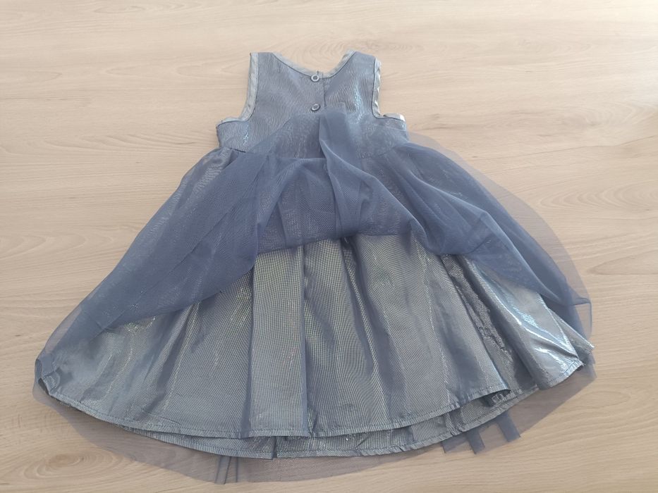 Tiulowa sukienka 98 stalowo niebieska