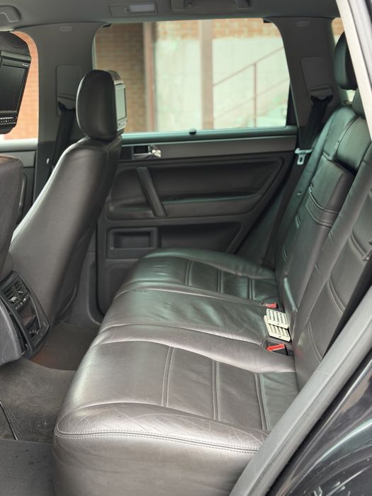 Volkswagen Touareg рестайлинг 3.0 дизель на пружинах