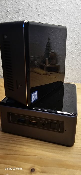 Mini PC Intel NUC 7i3BNH