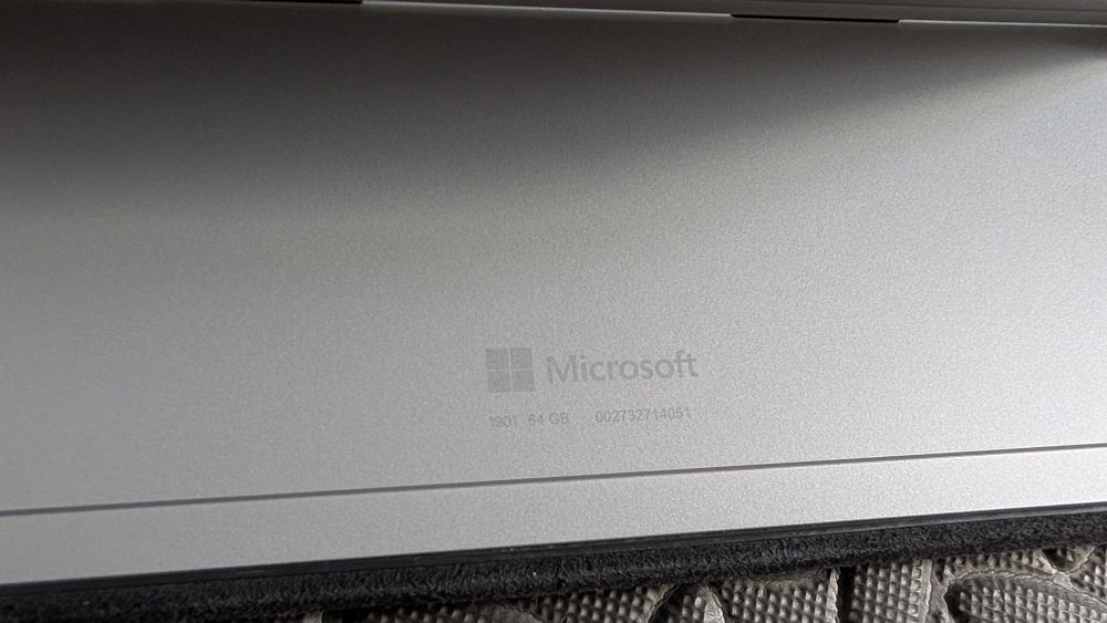 Portátil Microsoft Surface Go 2