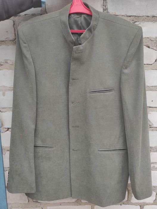 Чоловічі піджаки