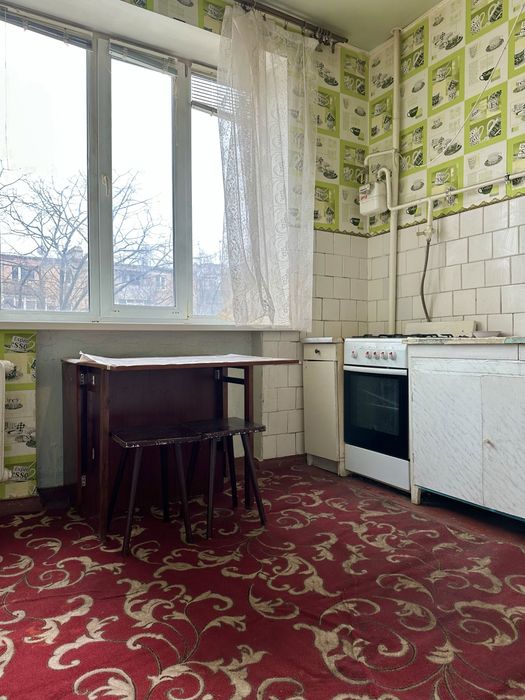 3-х сталинка КРЭС, 3/4, все разд, кухня- 9