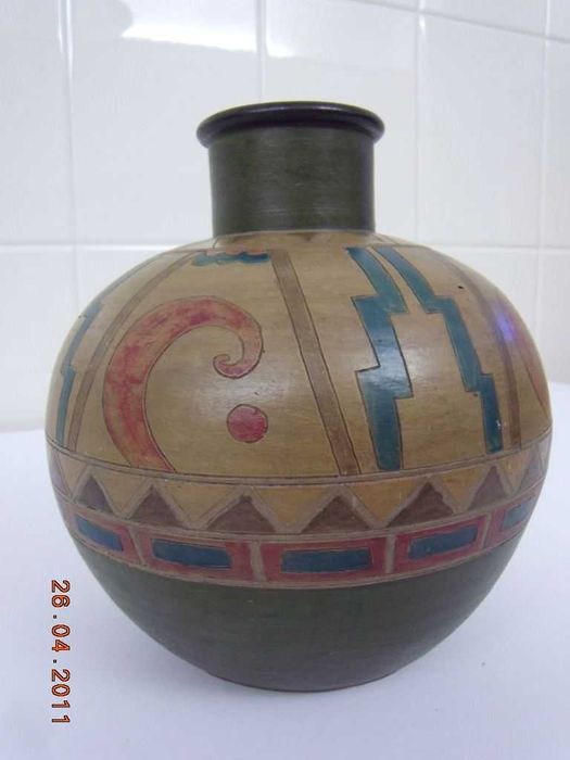 Pote de Barro antigo