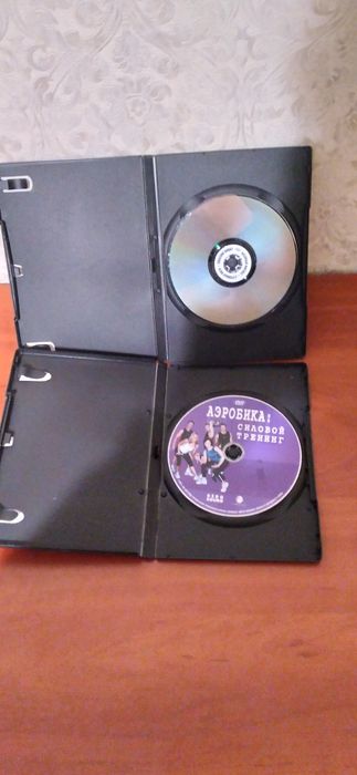 DVD диски аэробика фитнес подготовка к родам: Бесплатно - CD / DVD
