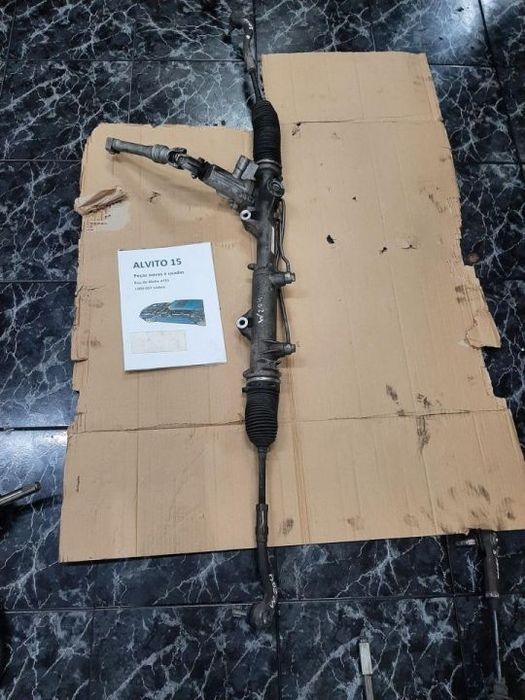 caixa de direção  Mercedes W204