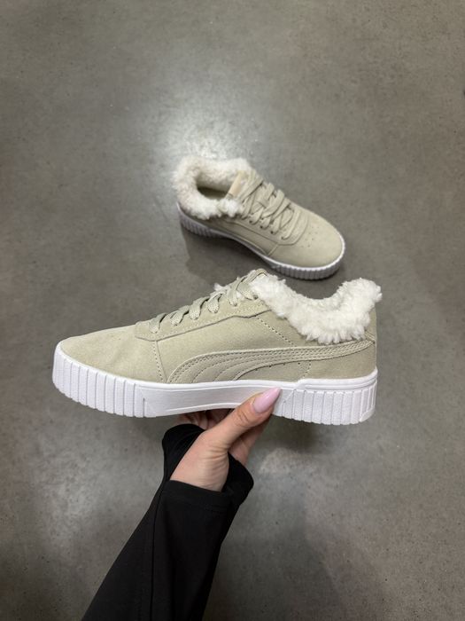 Нові оригінал кеди кросівки Puma Carina 2.0 Teddy Suede роз:36-22.5см