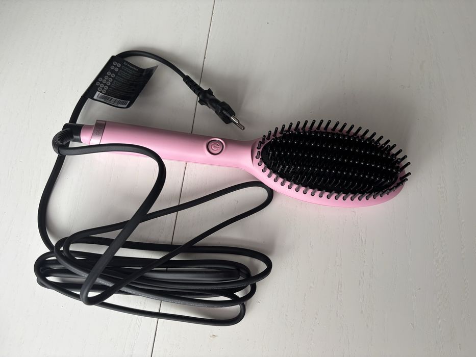 GHD Glide Hot Brush