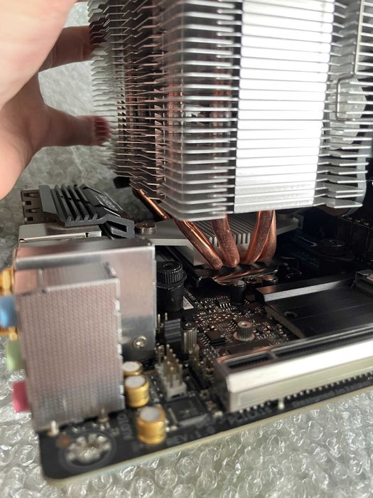 i7 8086k - Купити електроніку - Ціни на OLX.ua