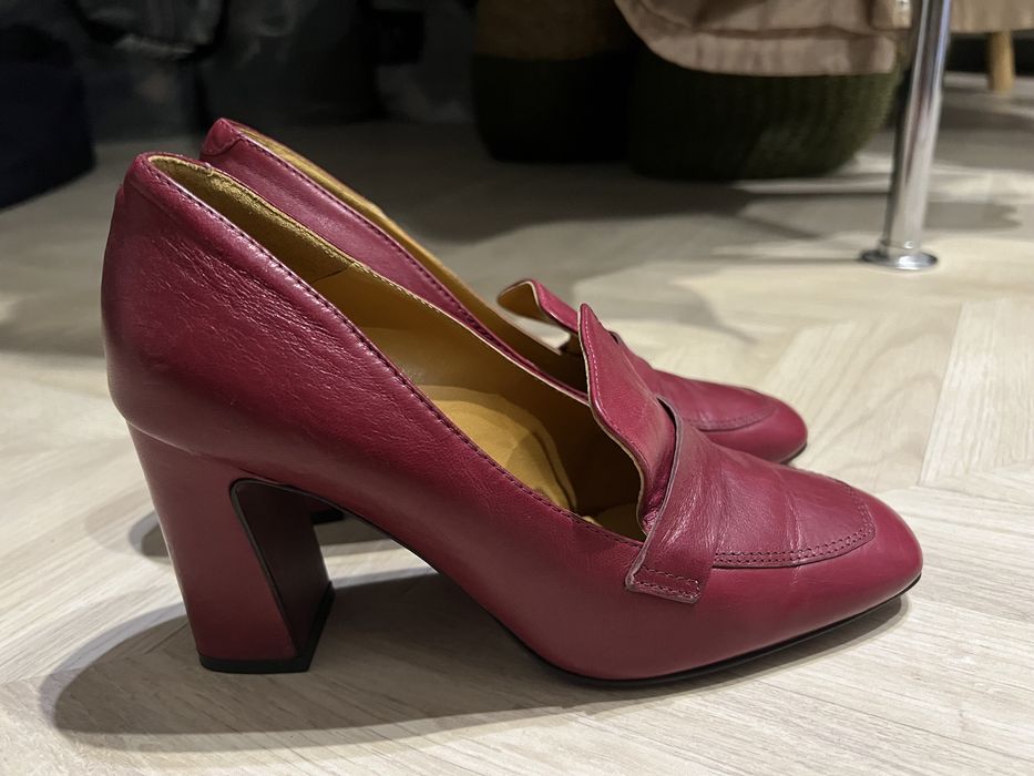 Buty ze skóry naturalnej w kolorze malinowym