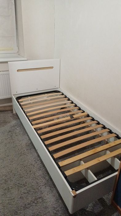 продам ліжко 80×200 з матрацом