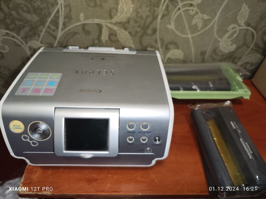 Продам фотопринтер cenon selphy
