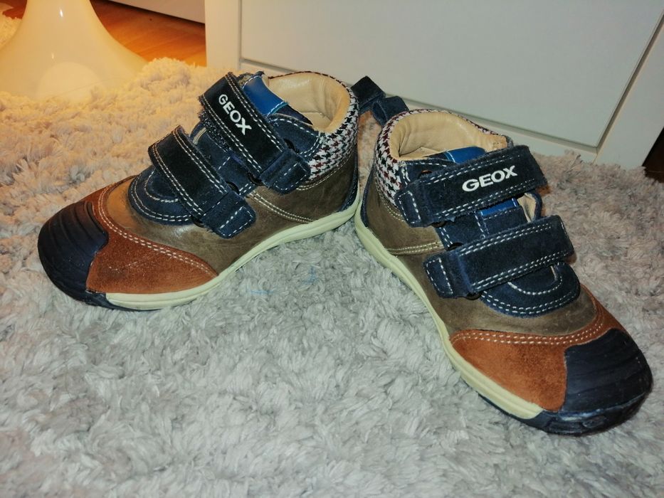 Botas Geox pele e tecido