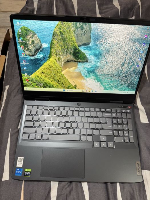 laptop  Lenovo IdeaPad 3 15IAH7 I5-12450H 16GB 512 GB SSD RTX 3060