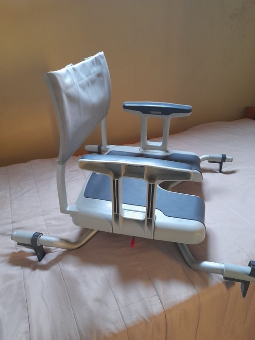 Cadeira de banho giratória para banheira