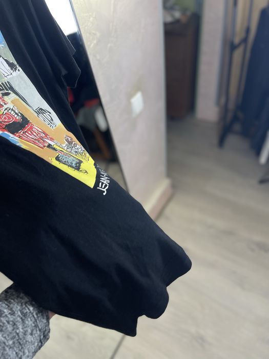 Футболка Uniqlo UT Jean-Michel Basquiat з культовим арт-принтом