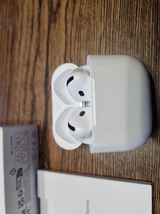 Słuchawki bluetooth  apple airpods 4 ANC
