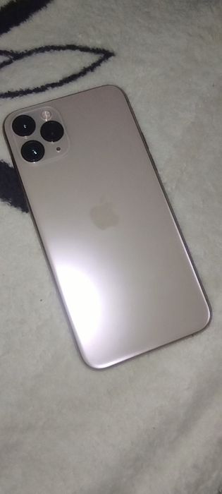 iPhone 11 pro 64gb, 83% akb, все рабочее, не битый