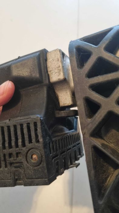 Apoio de motor bmw i3