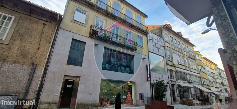 Prédio T7+4 Venda em Viseu,Viseu