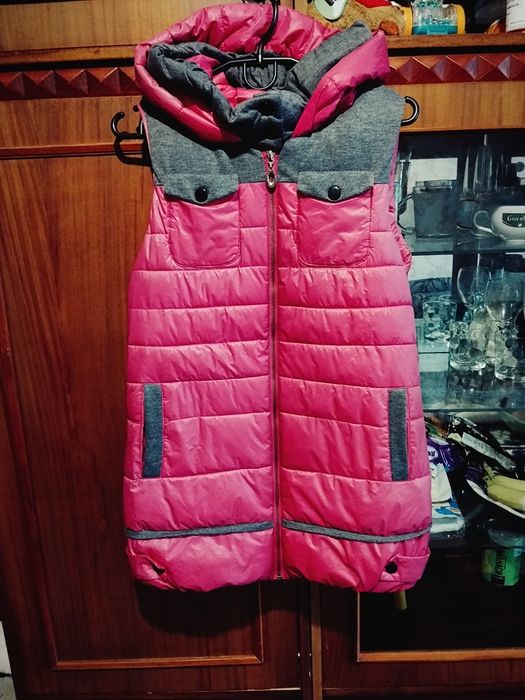 Продам жилетку на подростка