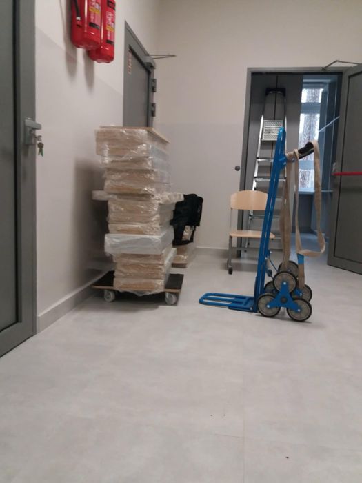 Przeprowadzki Usługi transportowe