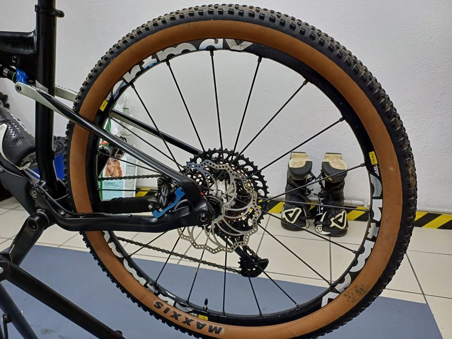 Orbea  oiz roda 29