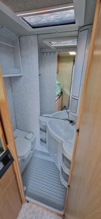 Przyczepa kempingowa adria 430