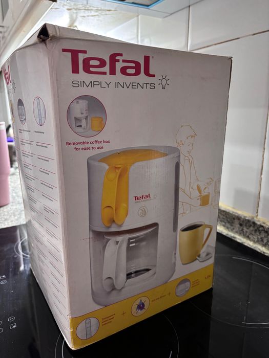 Cafeteira Simply Invents