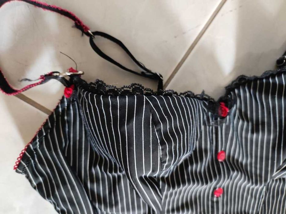 sexy gorset wysmuklający profilujący sylwetkę top bielizna