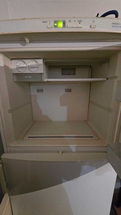 Frigorífico Siemens combinado