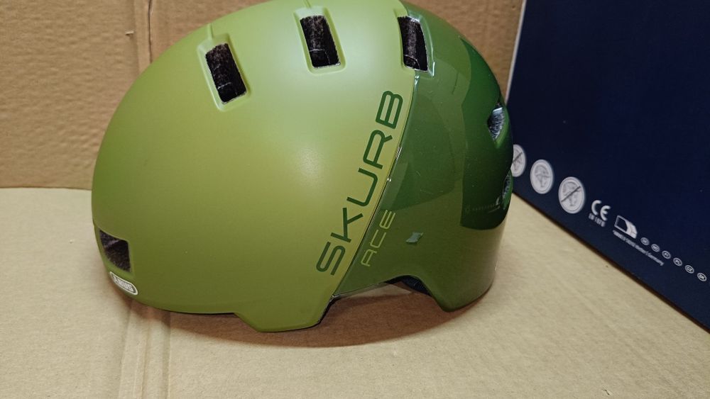 Abus Kask miejski Skurb Ace rozm.55-59