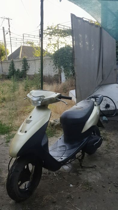 Suzuki let's 3 бабочка