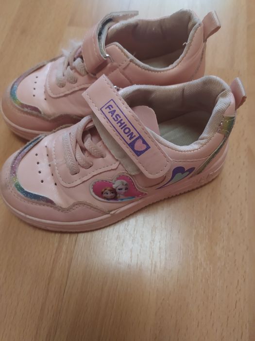 Buty 26 dziewczęce
