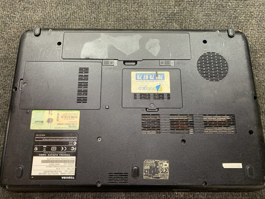 Portatil Toshiba L500