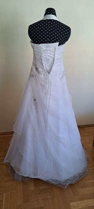 Suknia ślubna biała