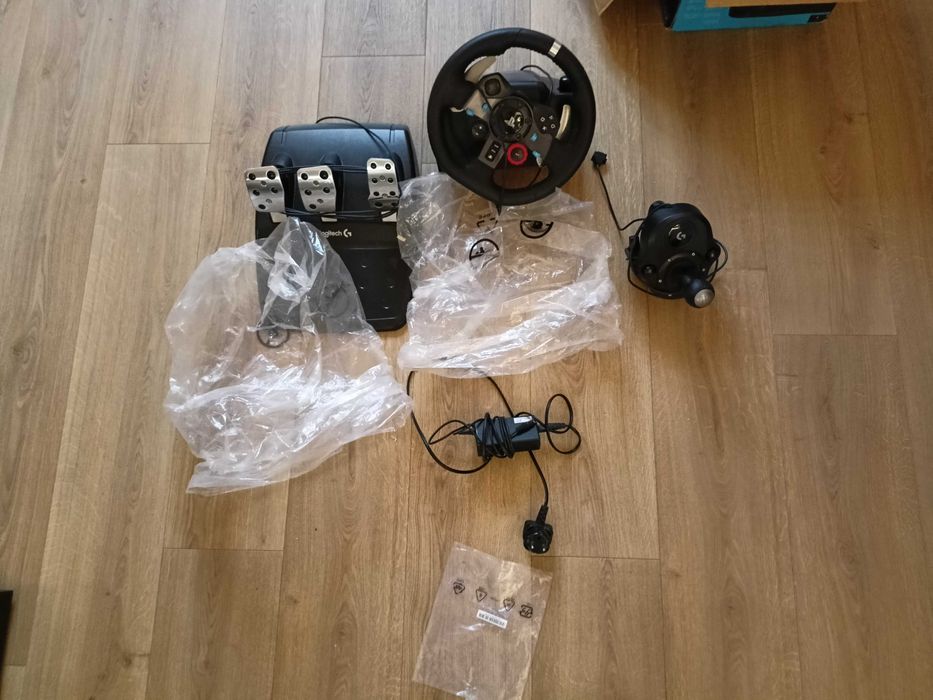 Logitech g29 + shifter Rzeszów • OLX.pl