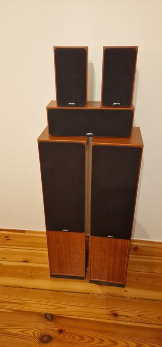 Kino domowe JAMO 5.0 + wzmacniacz PIONEER VSX-416