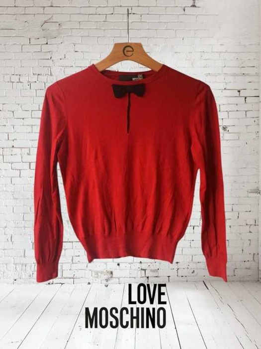Love Moschino – czerwony sweter z kokardką | rozmiar L (pasuje na M)
