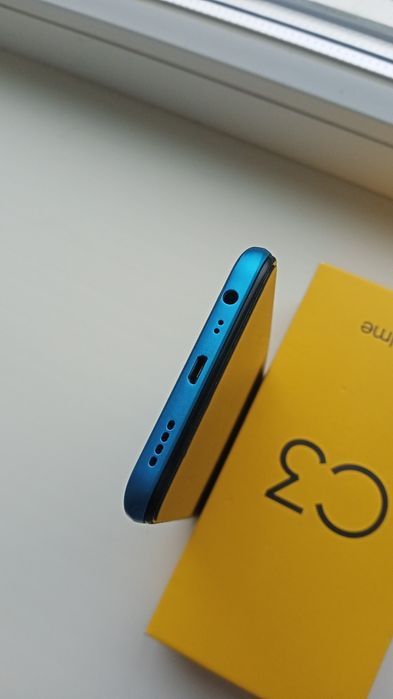Realme c3 3/64g реалмі