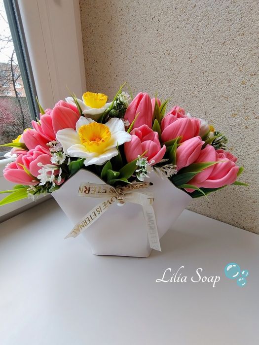 Мило ручної роботи