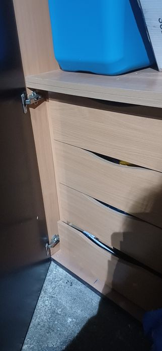 Roupeiro de 62x60x220