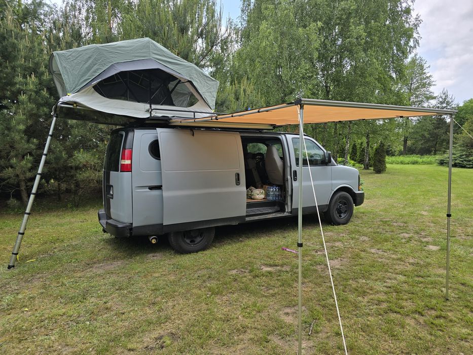 Kamper Van Chevrolet Express GMC Savana  6.0v8 benzyna automat 2004R