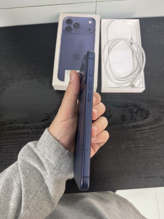 Iphone 17 pro max c/garantia