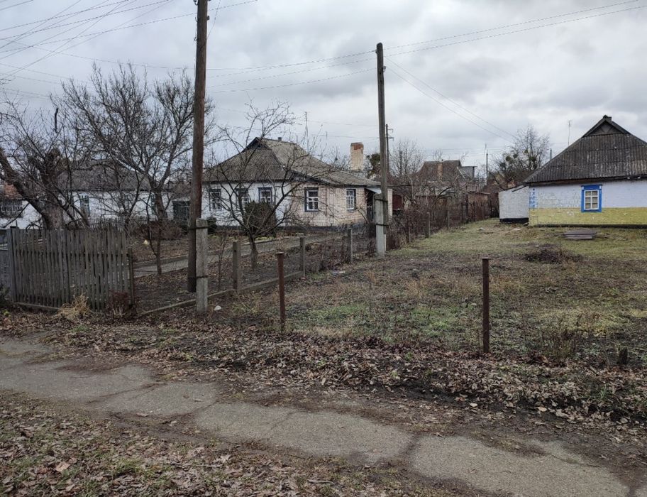 Продаж будинку в м. Корсунь! Працюєм по Держпрограммам.