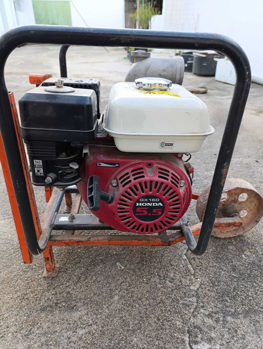 Moto bomba HONDA WB30XT